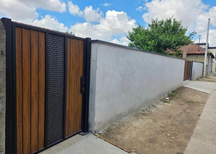 Zolax Apartmans * Mali Idos